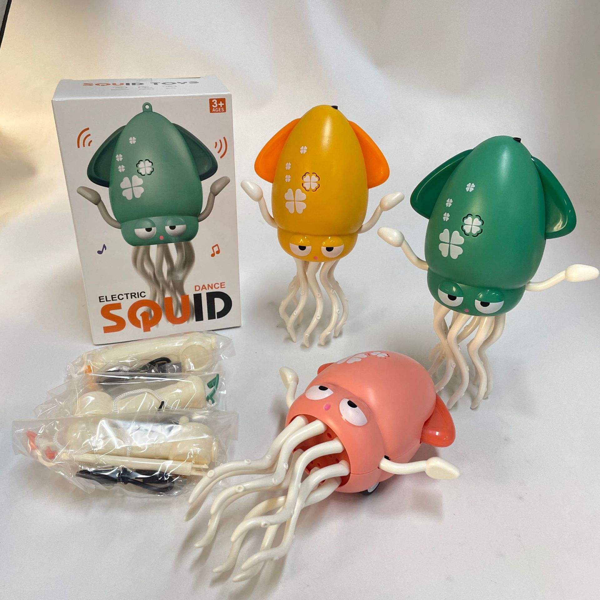 Chain-Linked Dancing Squid, Boxed Novelty